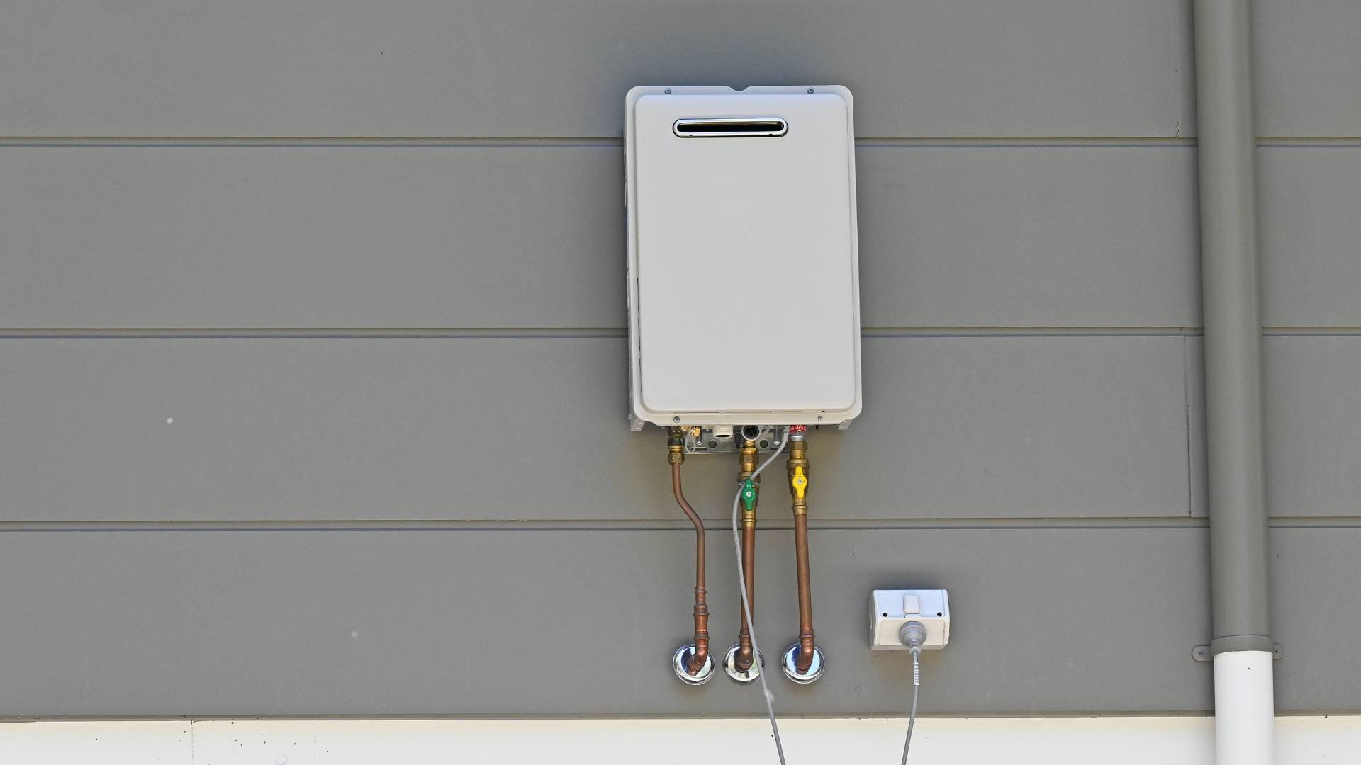 Hot Water Systems: When to Repair and When to Replace in Orange NSW